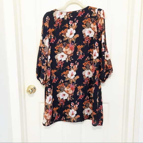 Lulu’s Floral Dress w/ Arm Slits - Picture 4 of 7